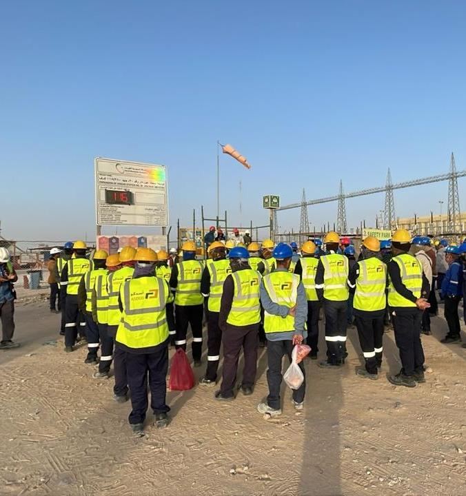 Coastal land-rising works at the Red Sea